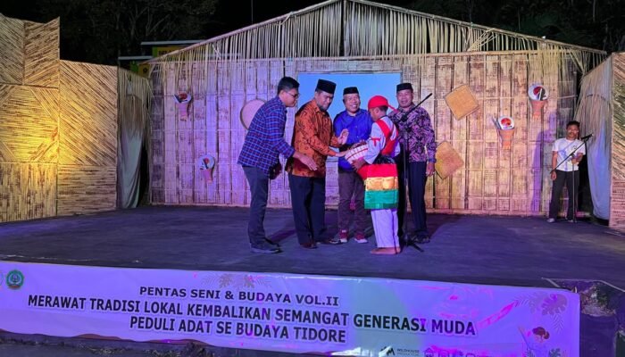Merawat tradisi lokal, Pemuda Surumalao Buat Kegiatan Bertemakan Peduli Adat dan Budaya Tidore