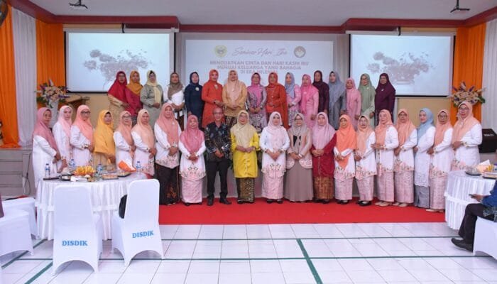 Dharma Wanita Persatuan Dinas Pendidikan Kota Tidore, Adakan Seminar Hari Ibu; Momentum Mempererat Kasih Sayang