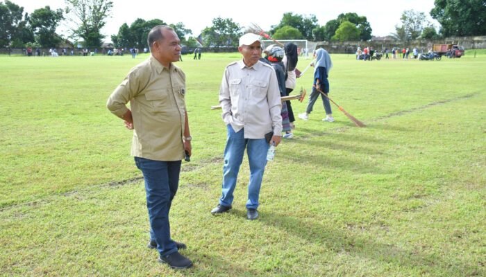 Beri Dukungan Penuh untuk Grand Final EPA Liga 1, Pemkot Tidore Gelar Kerja Bakti di Stadion Marimoi