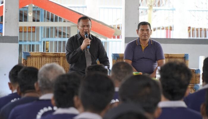 Muhammad Sinen Lakukan Kunjungan Kerja Perdana ke Rutan Soasio