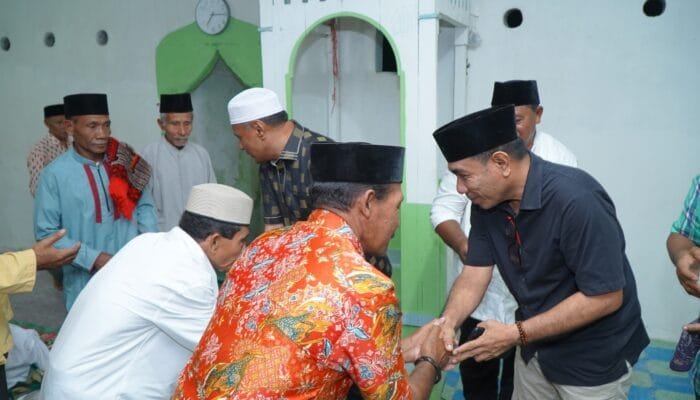 Wali Kota dan Wakil Wali Kota Tidore Buka Puasa Bersama Warga Lingkungan Bua-Bua
