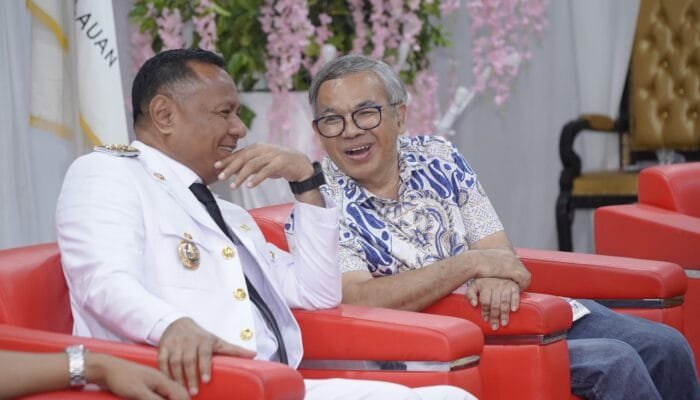 Diskusi Sharing Komunikasi Publik; Walikota Ajak Mari Loyal dan Disiplin Dalam Melayani Masyarakat