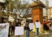 Aparat Kembali Represif Warga Wayamli Halmahera Timur, Mahasiswa di Jogja Aksi di Depan Polda