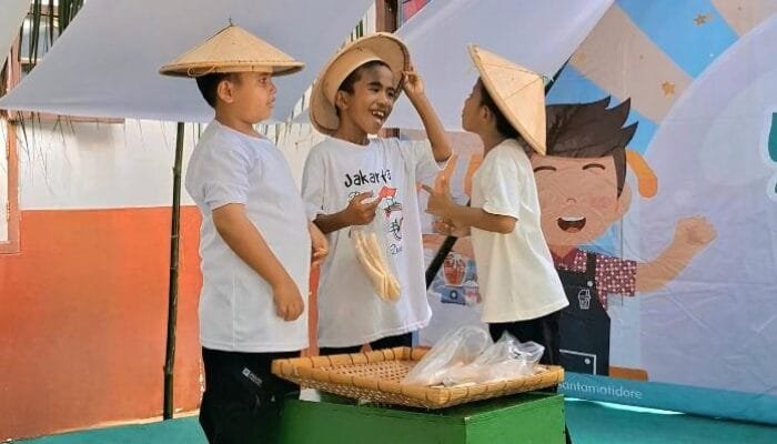 Membangun Pendidikan Karakter, SDIT Insantama Tidore Gelar Market Day