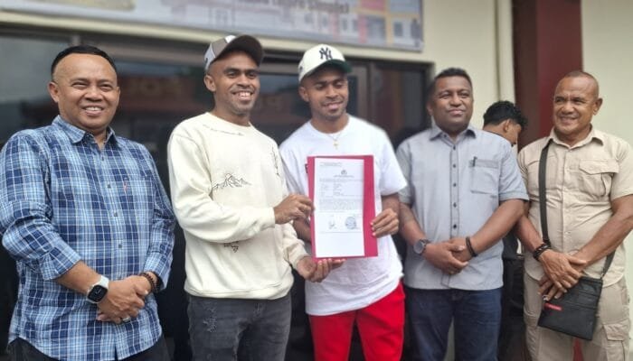 Duo Sayuri Lawan Rasisme: Putus Rantai Diskriminasi Rasial Terhadap Pemain Papua