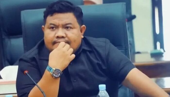 Ketua komisi III DPRD Tidore Ardiansyah Fauji mengingatkan Gubernur Jangan Lupa Jalan Oba