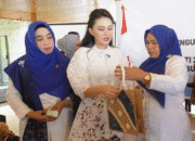 Ketua Dekranasda Tidore Kenalkan Produk Kerajinan Berupa Tas Karung Goni