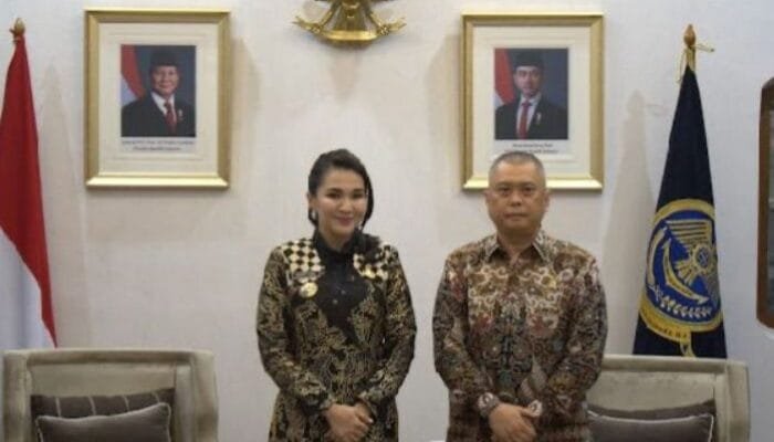 Membahas Kebijakan Strategis Transportasi; Gubernur Sherly Temui Menteri Perhubungan RI