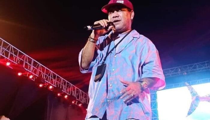 Loela Drakel: Suara  Legenda dari Timur