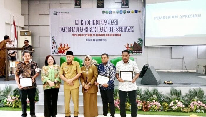 Pemkot Tidore Kembali Dapat Penghargaan Dari BPJS Malut