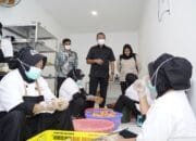 Pantau Dapur MBG di Daratan Oba, Wali Kota Tidore Tekankan Kebersihan Diutamakan