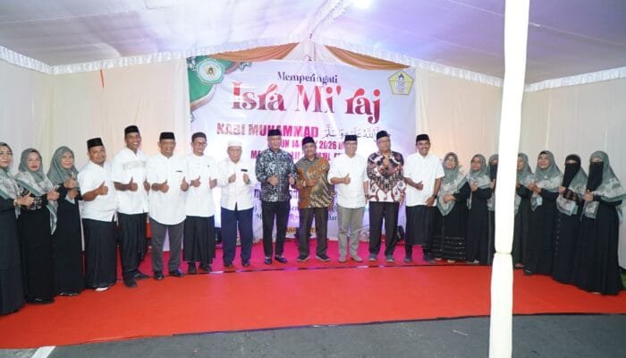 Wali Kota Tidore Hadiri Peringatan Isra Mi’raj dan Pengukuhan Pengurus Ranting Al-Khairaat Mareku