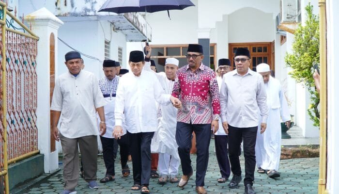 Wawali Tidore Resmikan Musholla Nurul Iman di Gurabati