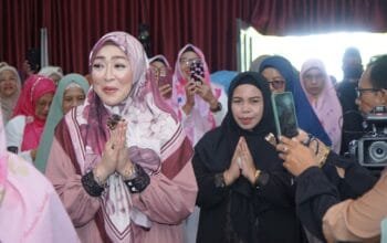 Kehadiran Angelina Sondakh Dalam Safari Dakwah, Semoga menginspirasi para Perempuan Tidore Memperkuat Kualitas diri