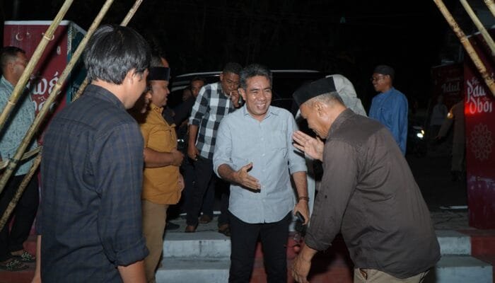 Wawali Tidore Resmi Tutup Festival Pawai Obor 2026 di Kelurahan Seli