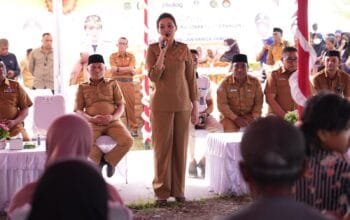 Tekan Inflasi Jelang Idulfitri 2026, Gubernur Sherly Luncurkan GPM dan Gebyar Pasar Murah di Sofifi