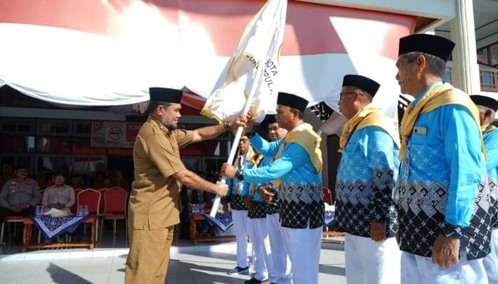 114 Jamaah Calon Haji Tidore Kepulauan Resmi Dilepas Pemkot