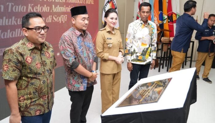 KPU Malut Resmi Berkantor di Sofifi, Gubernur Sherly Apresiasi Komitmen Penguatan Ibu Kota