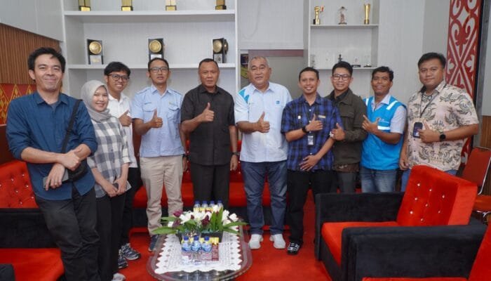 Wali Kota Tidore Dukung Rencana PLTU Bangun Lapangan Mini Soccer