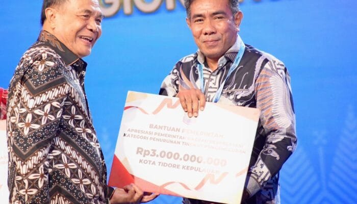 Tidore Raih Penghargaan dan Insentif Fiskal Rp3 Miliar dari Kemendagri