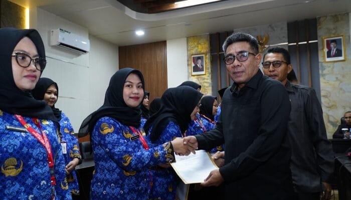 21 CPNS dan PNS Terima SK Pengangkatan dari Pemkot Tidore Kepulauan