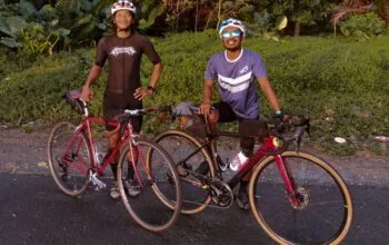 Dua Cyclist Ternate Siap “Naik Haji” ke Bentang Jawa 2026, Taklukkan 1.500 Kilometer Hingga Banyuwangi