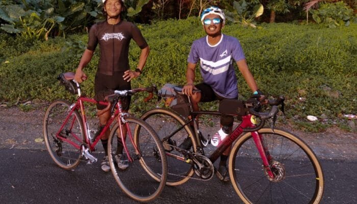 Dua Cyclist Ternate Siap “Naik Haji” ke Bentang Jawa 2026, Taklukkan 1.500 Kilometer Hingga Banyuwangi