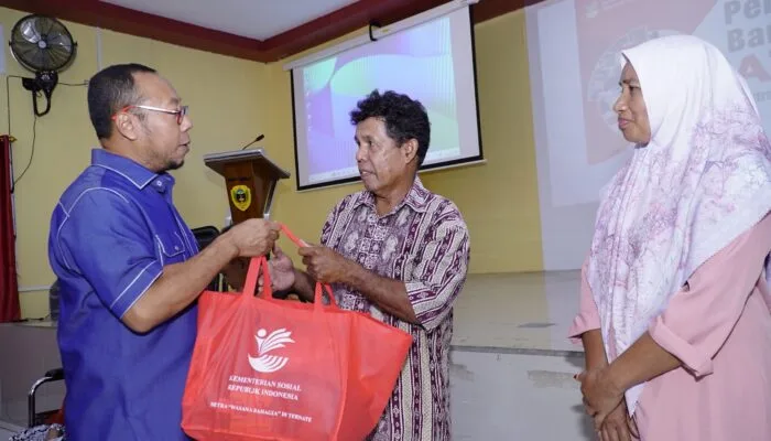 128 Penerima Manfaat di Tidore Terima Bantuan Atensi dari Kementerian Sosial
