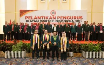 Pengurus IDI Malut Resmi Dikukuhkan, Sekprov Berharap 764 Dokter Perkuat Kerja Sama Pelayanan kesehatan