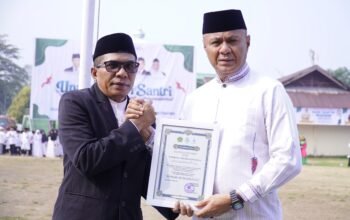 Hari Santri Nasional 2026, Wali Kota Tidore Terima Penghargaan atas Kepedulian terhadap Pesantren